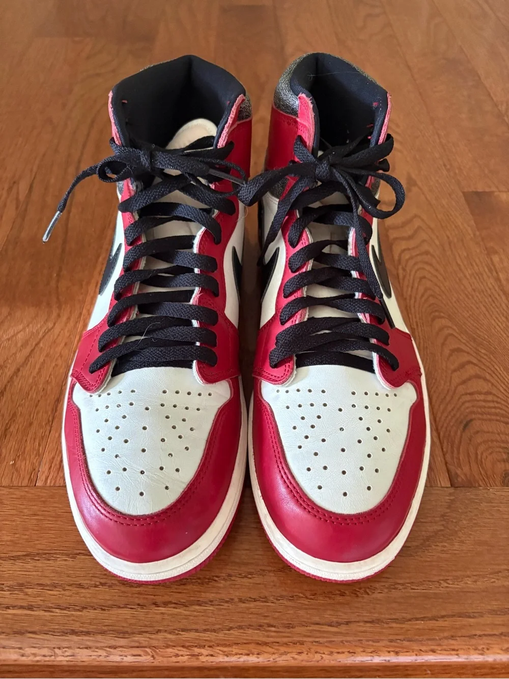 Nike Air Jordan 1 Retro High OG “Chicago Lost & Found”